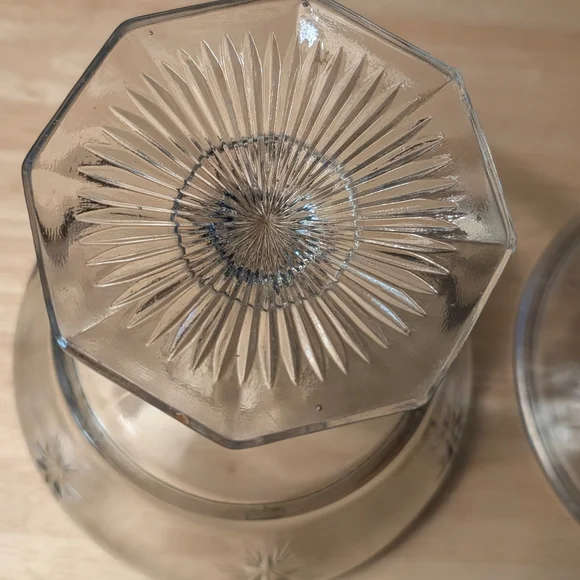 Clear Glass Compote with Starburst Etching - Elegant Home Dining Accent - Picture 7 of 10
